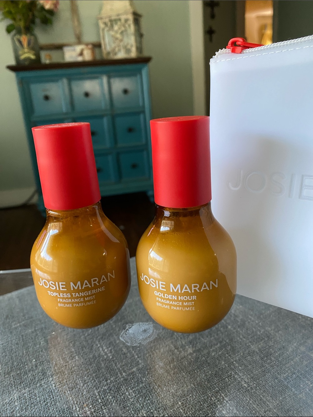 Josie Maran Set